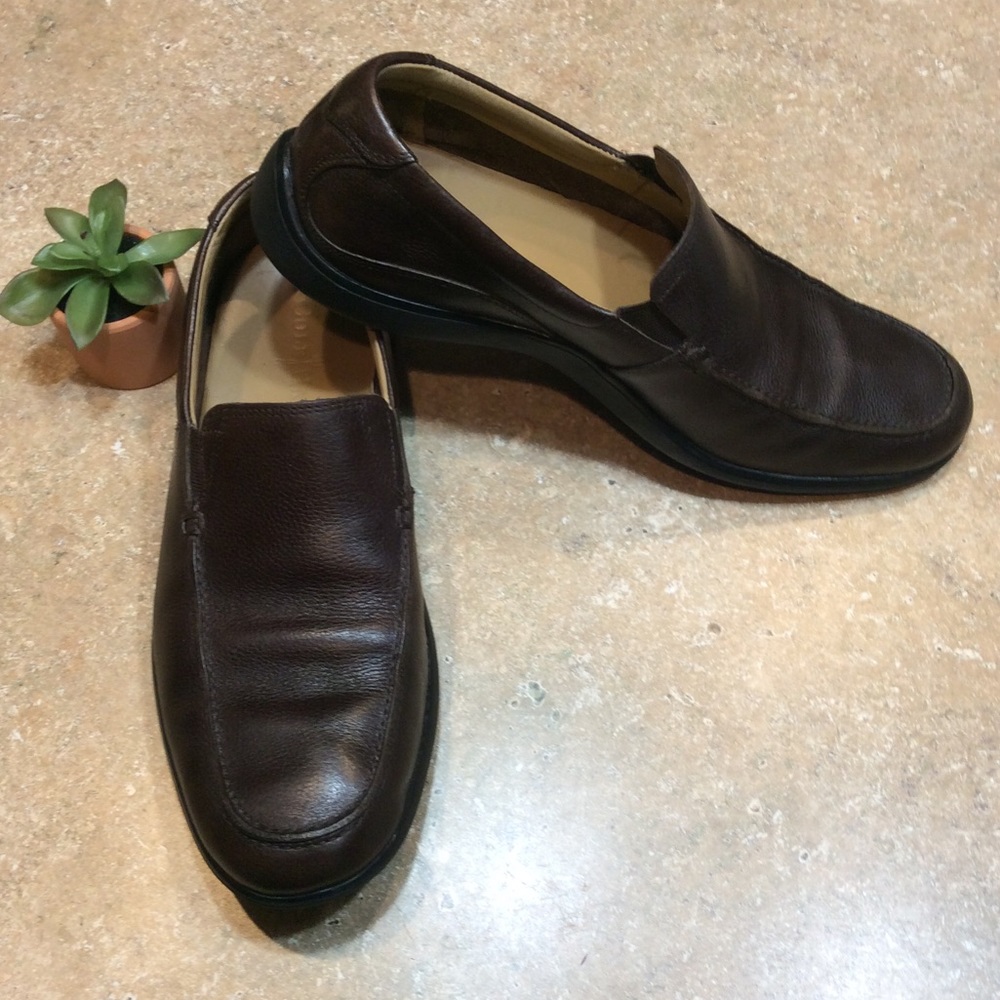 COLE HAAN MENS LOAFER